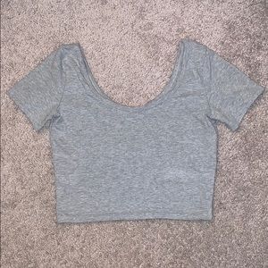 Simple grey crop T